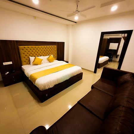 Thejaswini Residency Cheruvathur Nīleshwar Kültér fotó