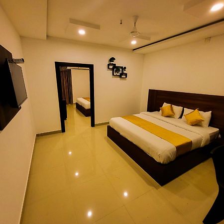 Thejaswini Residency Cheruvathur Nīleshwar Kültér fotó