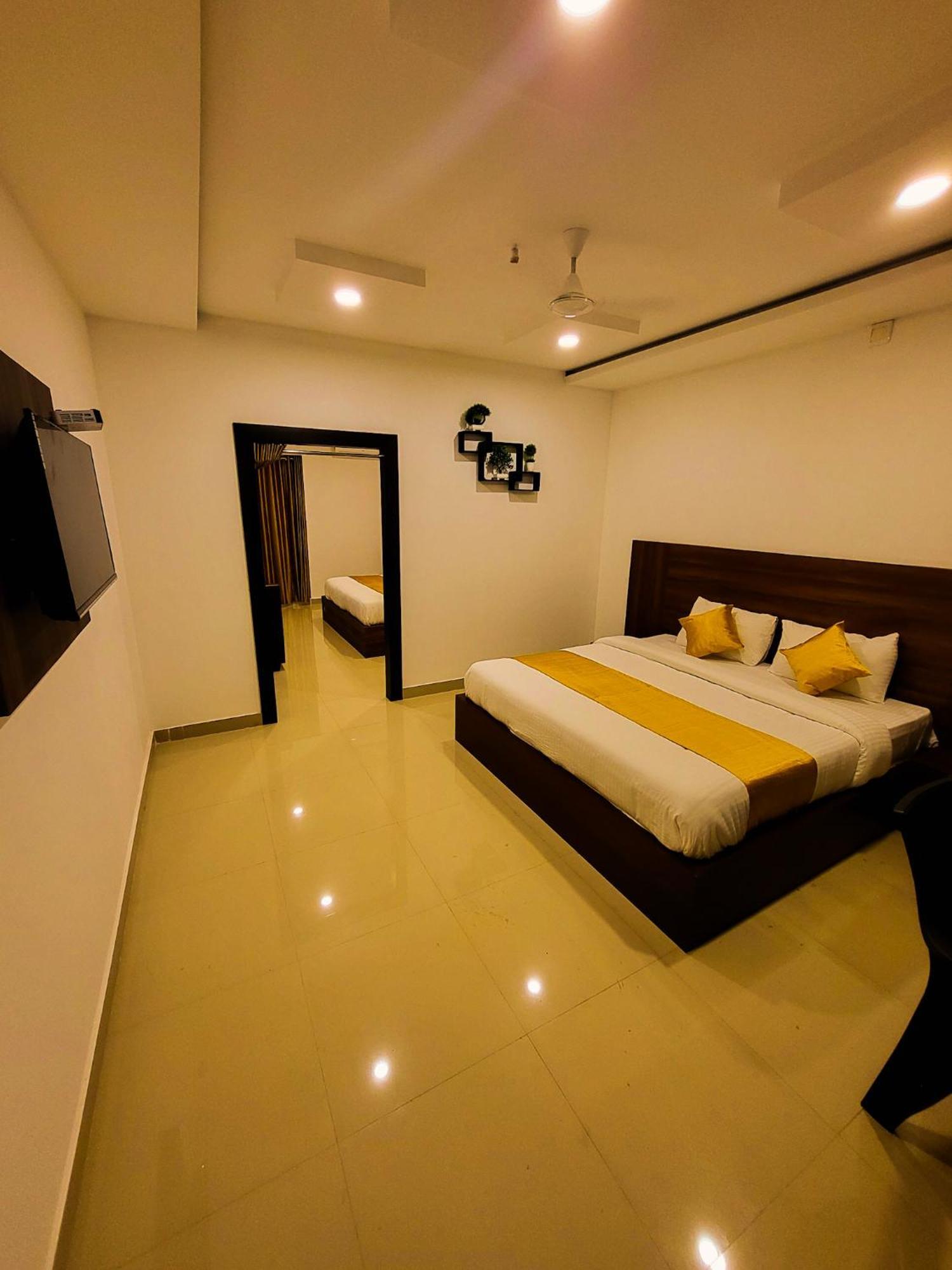 Thejaswini Residency Cheruvathur Nīleshwar Kültér fotó
